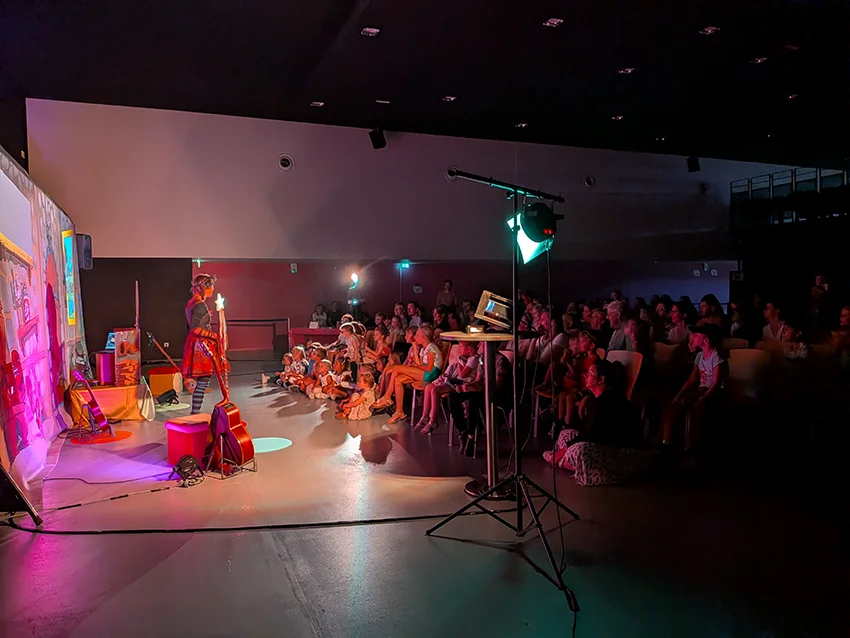 Zwei Fescht spectacle isab gruss