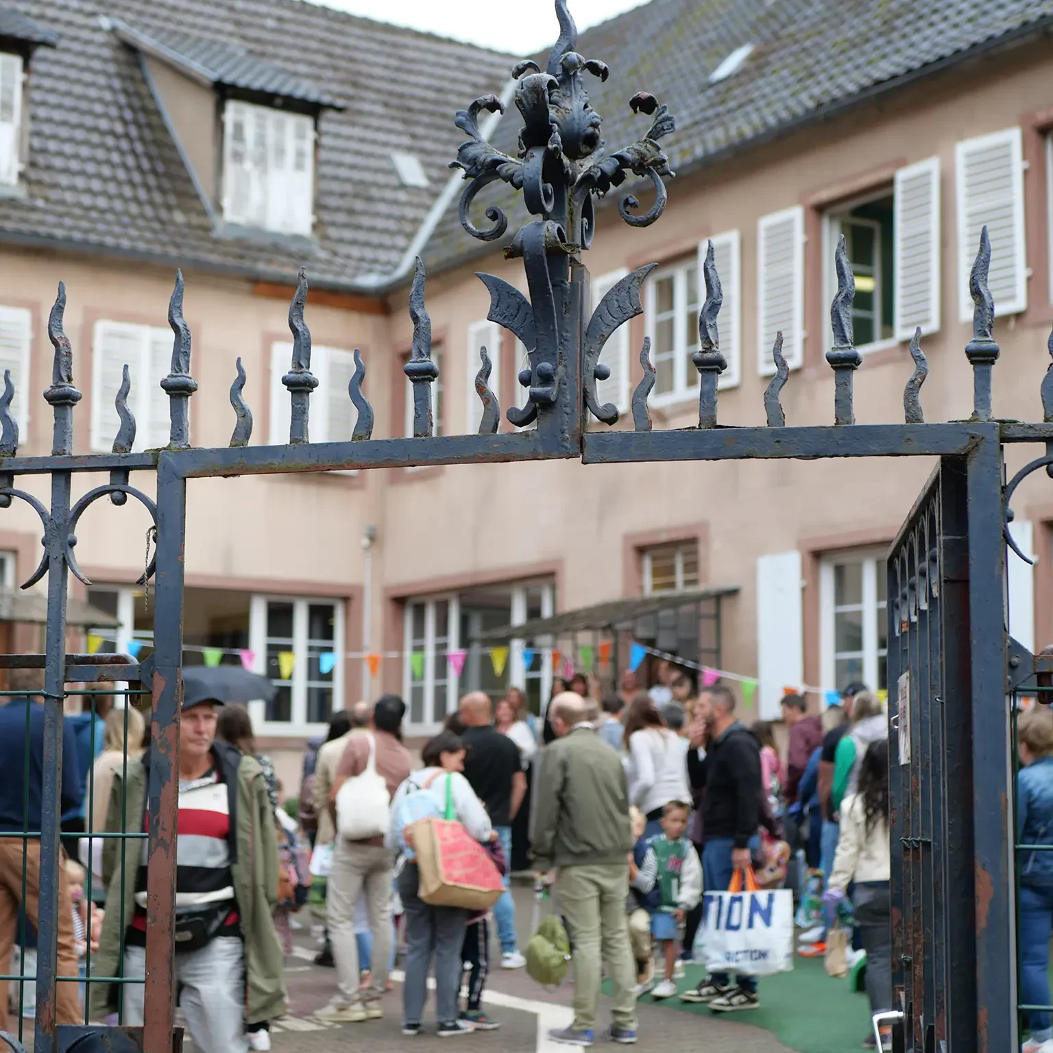 Sequoia Schule Saverne Ecole bilingue alsacien allemand (1)